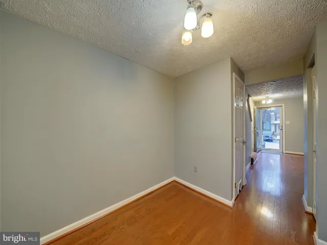 $2,500 | 9414 Chippenham Drive, Laurel, MD 20723