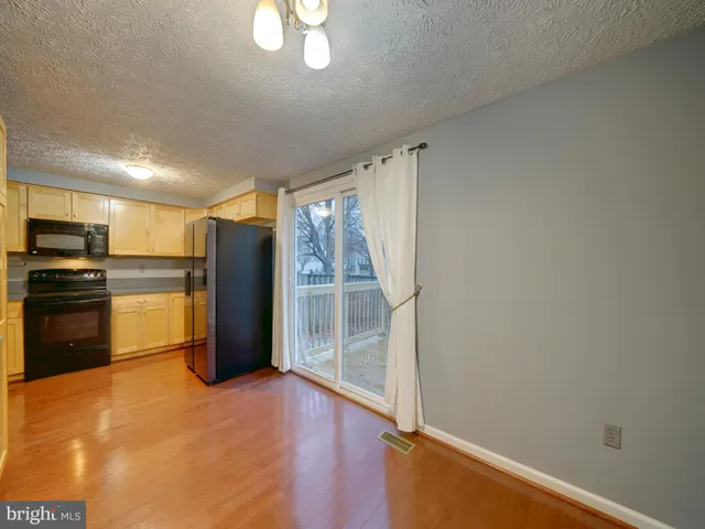 $2,500 | 9414 Chippenham Drive, Laurel, MD 20723