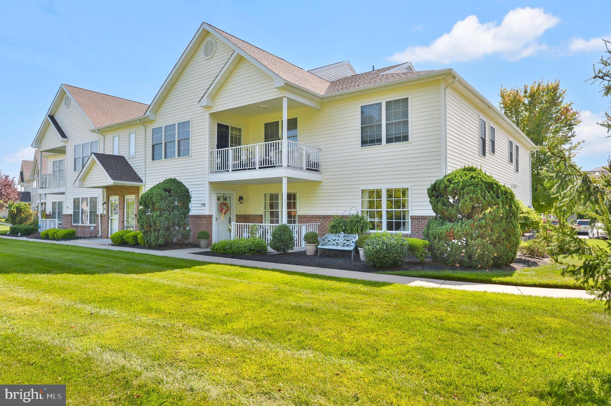 95P Pristine Place Sewell, NJ 08080 - Photo 4 of 26