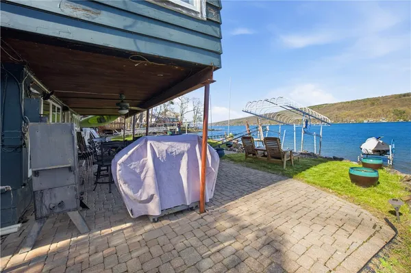 $325,000 | 15636 West Lake Road, Pulteney, NY 14418
