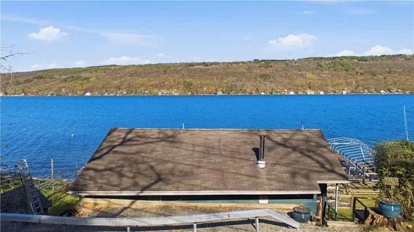 $325,000 | 15636 West Lake Road, Pulteney, NY 14418