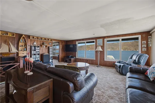 $325,000 | 15636 West Lake Road, Pulteney, NY 14418