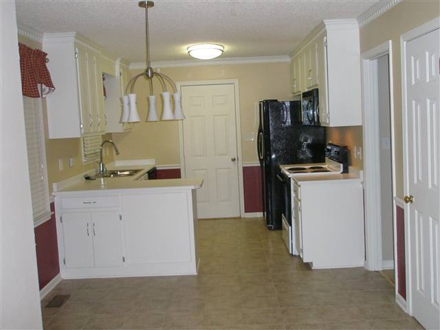 11 Fitzpatrick Court Fountain Inn, SC 29644 - Photo 4 of 10 Gallery Image 4