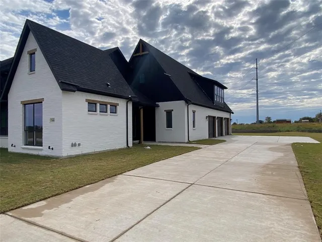 $1,232,050 | 3606 Autumn Avenue, Princeton, TX 75407