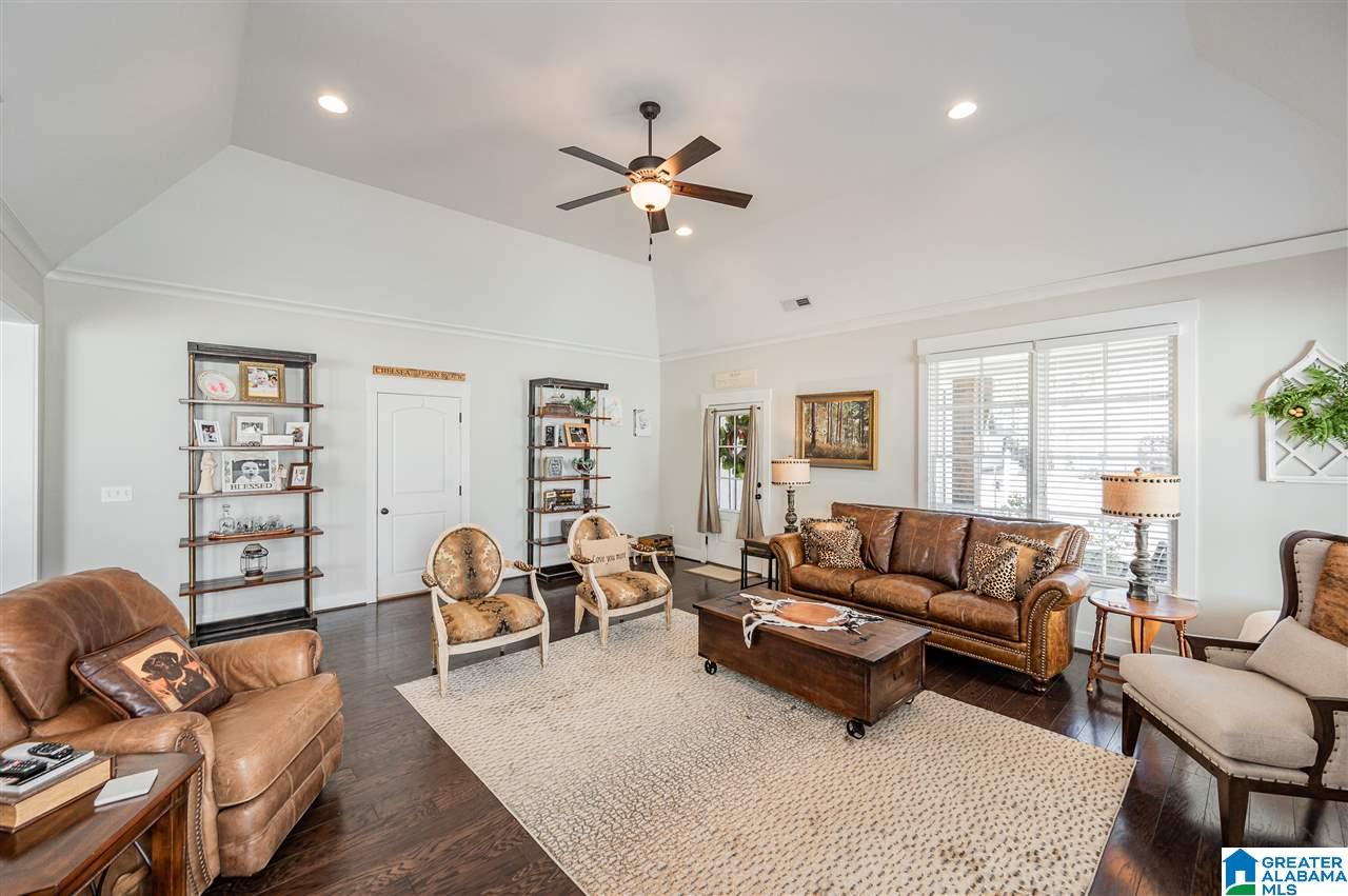 607 Grayson Place Chelsea, AL 35043 - Photo 6 of 39