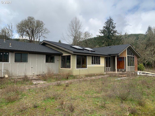 89660 Hill Road Springfield, OR 97478 - Photo 2 of 20