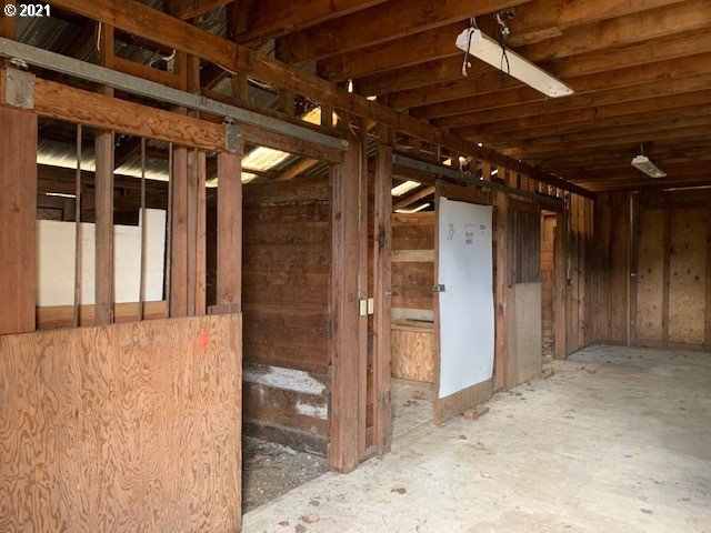 89660 Hill Road Springfield, OR 97478 - Photo 18 of 20