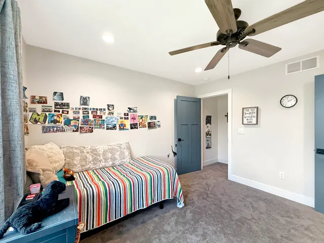 $599,900 | 4567 West Stephenson St Road, Freeport, IL 61032