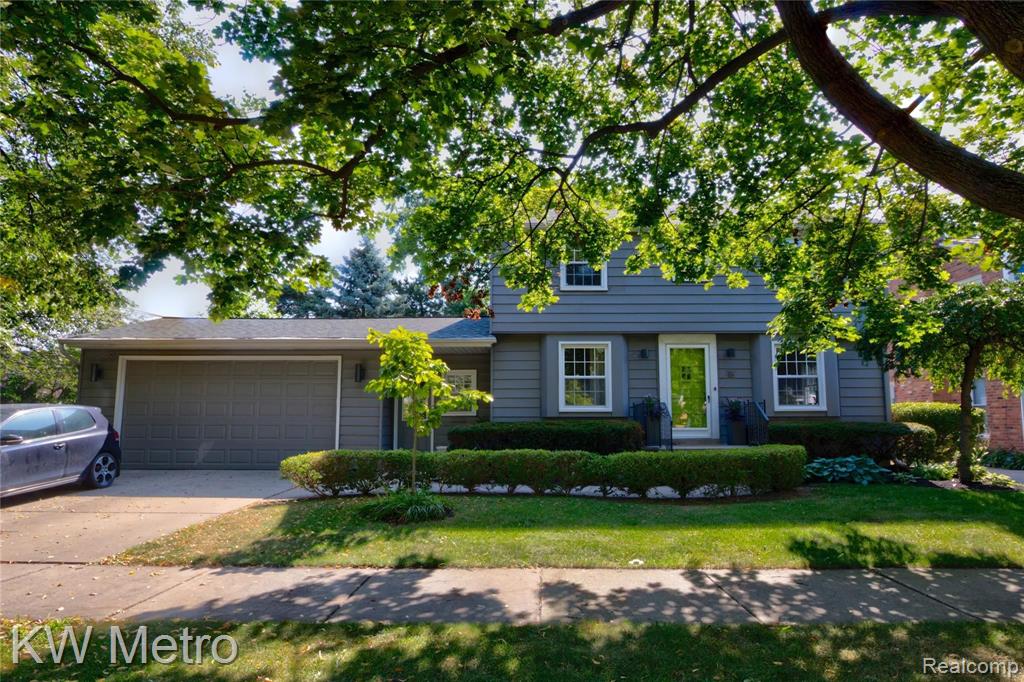15 Maplefield Road Pleasant Ridge, MI 48069 - Photo 38 of 46
