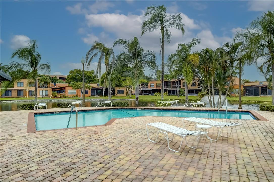 9717 North New River Canal Road, Unit 408 Plantation, FL 33324 - Photo 32 of 48 Photo 32