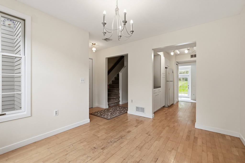 70 Amity Place, Unit 70 Amherst, MA 01002 - Photo 8 of 35