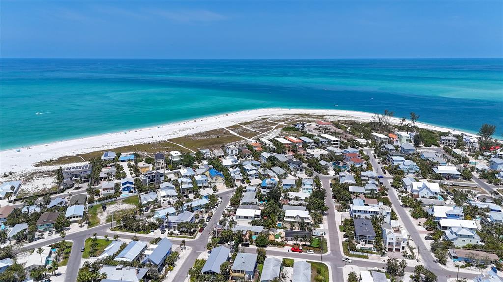777 Jacaranda Road Anna Maria, FL 34216 - Photo 14 of 30 a view of an ocean