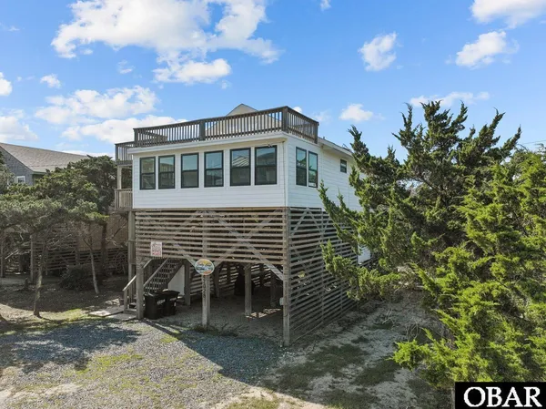 $579,000 | 42028 Ocean Dune Loop, Avon, NC 27915