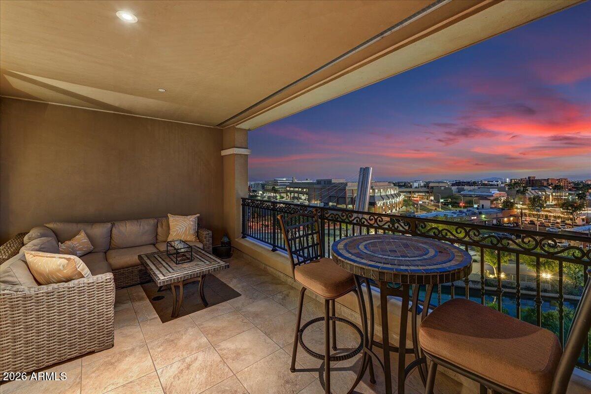 7181 East Camelback Road, Unit 608 Scottsdale, AZ 85251 - Photo 28 of 47 32-Patio