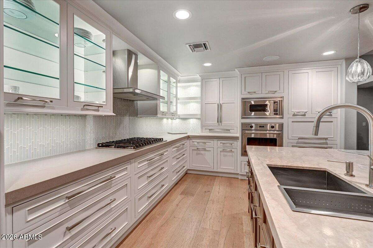 7181 East Camelback Road, Unit 608 Scottsdale, AZ 85251 - Photo 10 of 47 11-Kitchen Detail