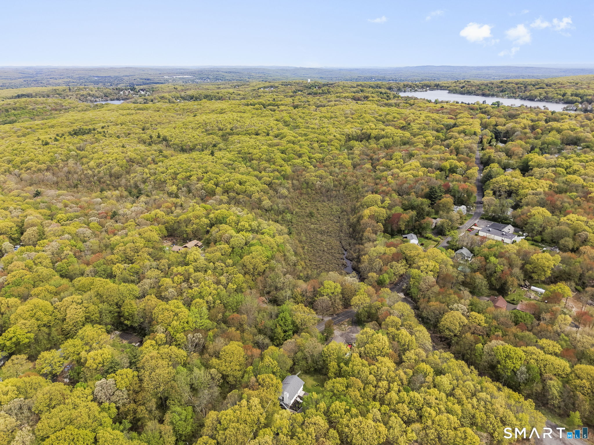 1118 Spindle Hill Road Wolcott, CT 06716 - Photo 34 of 38