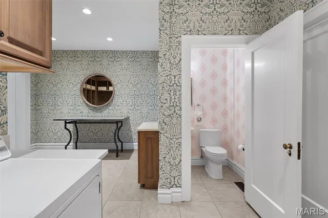 $2,695,000 | 7321 Westmoreland Drive, University City, MO 63130