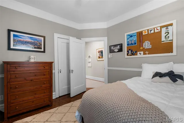 $2,695,000 | 7321 Westmoreland Drive, University City, MO 63130