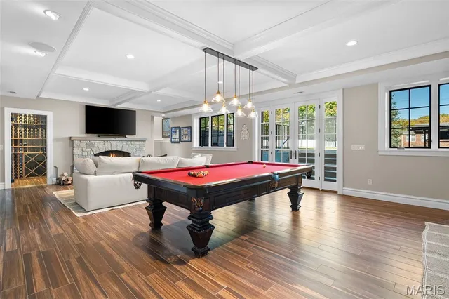 $2,695,000 | 7321 Westmoreland Drive, University City, MO 63130