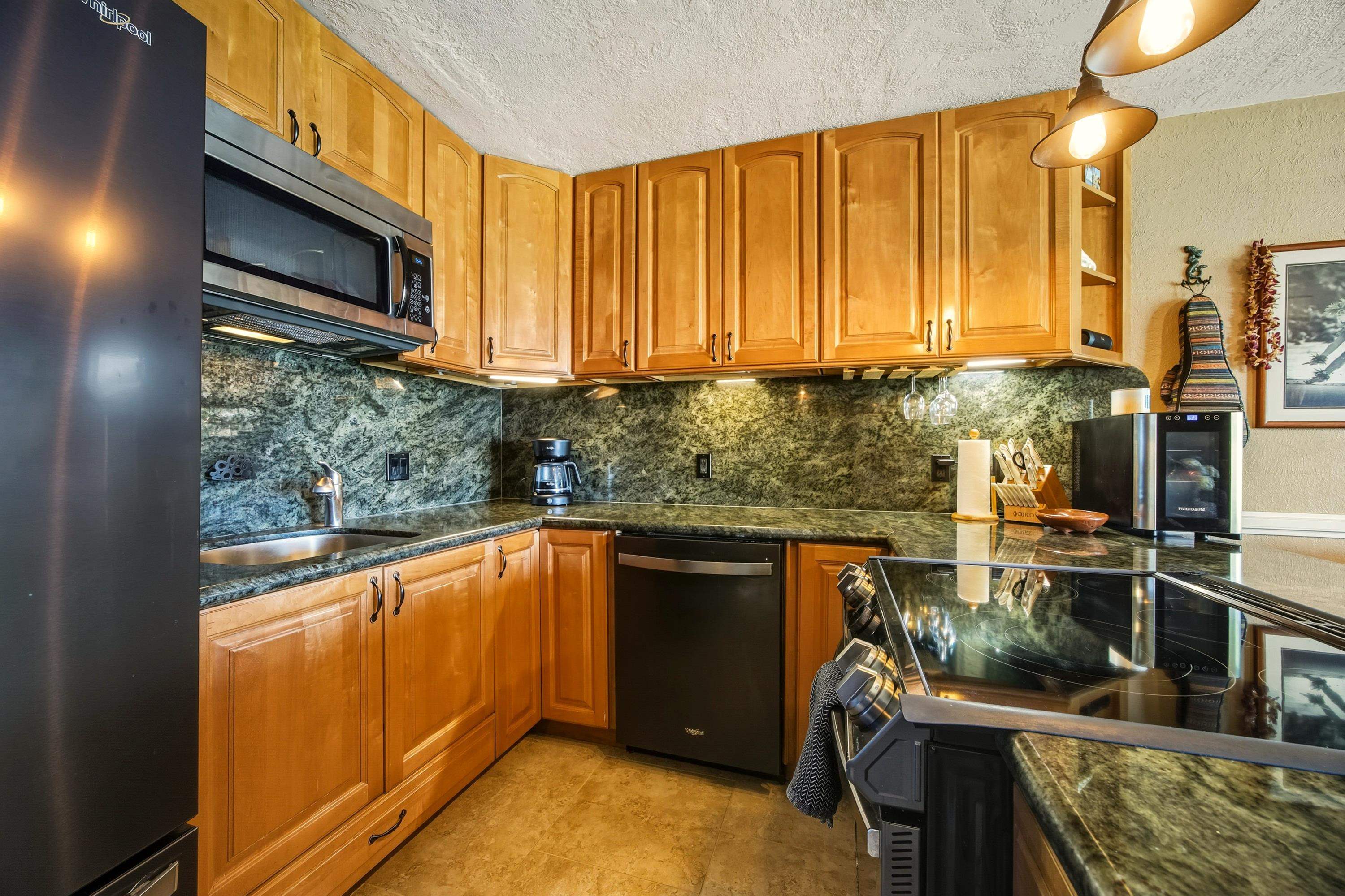 3975 Lower Honoapiilani Road, Unit 114 Lahaina, HI 96761 - Photo 9 of 31