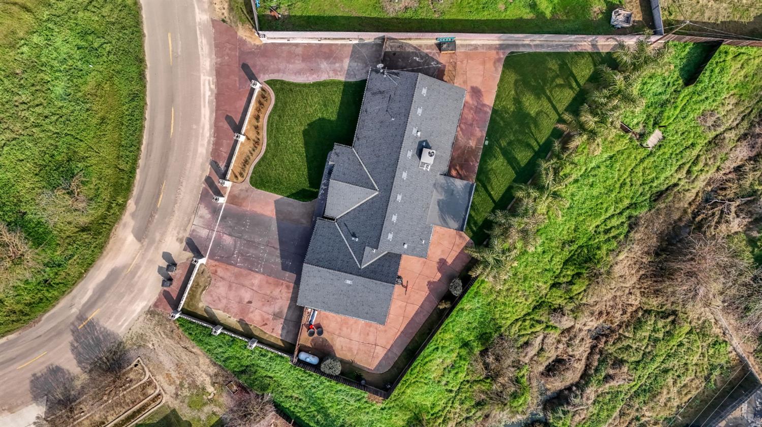 25802 El Monte Way Madera, CA 93638 - Photo 35 of 39 view of subject property