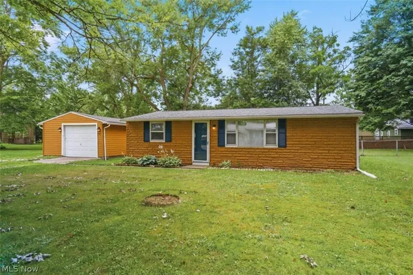 $99,900 | 934 Meadowbrook Avenue, Alliance, OH 44601