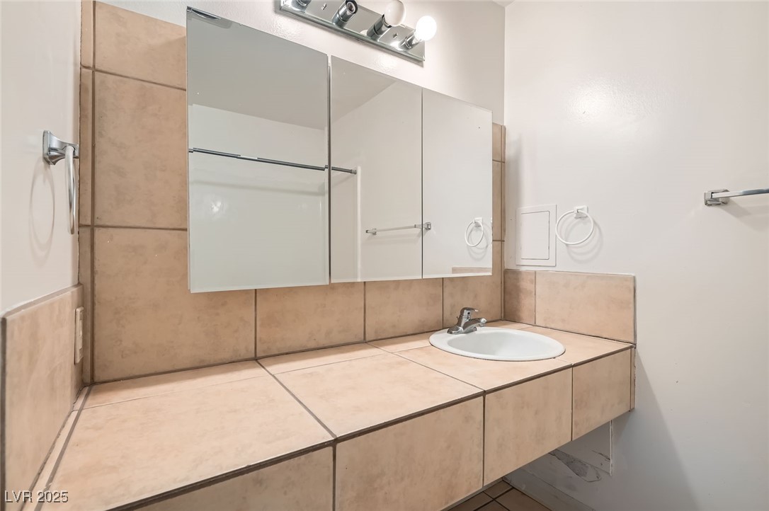 212 Orland Street, Unit 19 Las Vegas, NV 89107 - Photo 11 of 12
