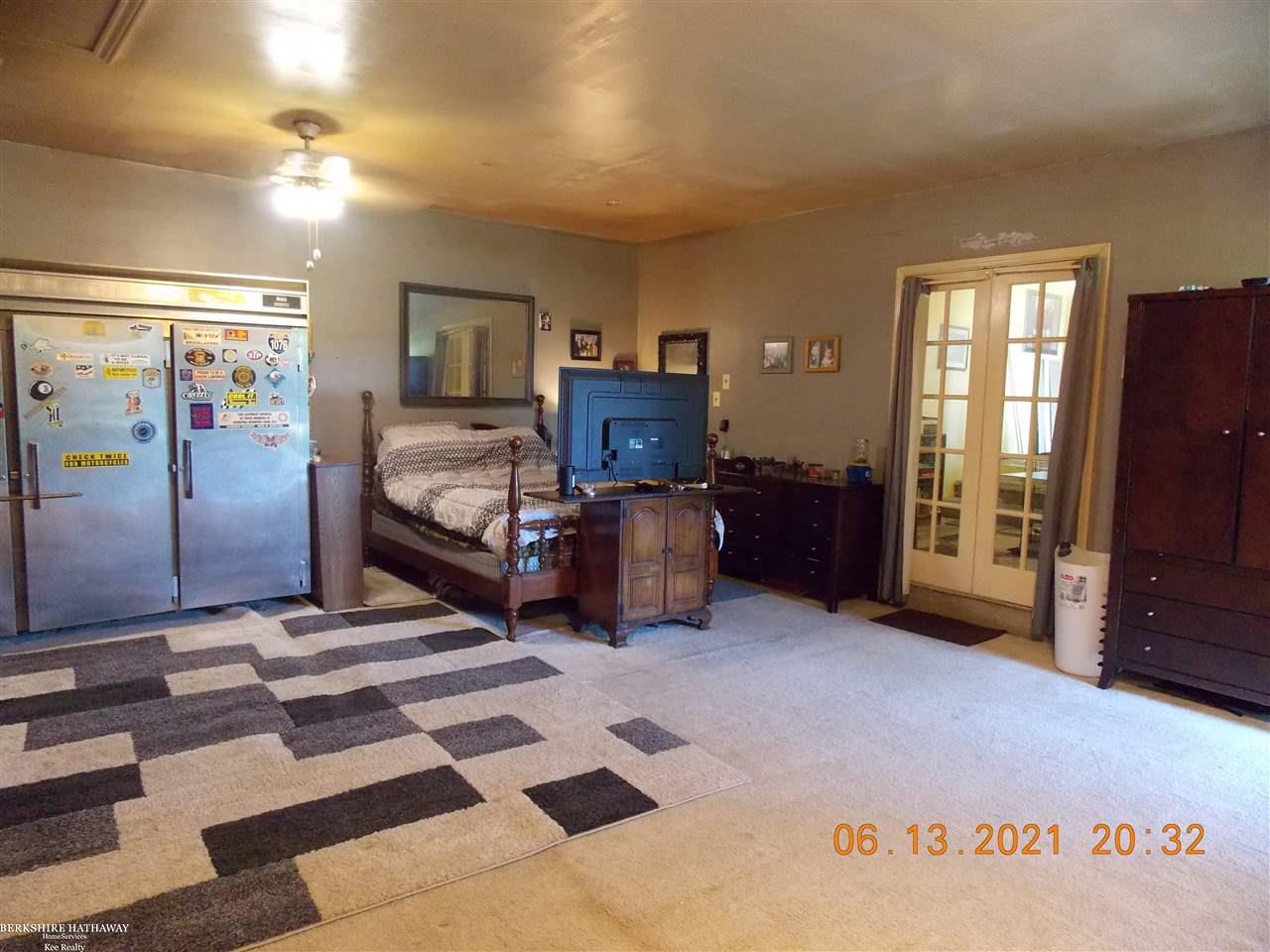 8679 Avoca Road Avoca, MI 48006 - Photo 22 of 29