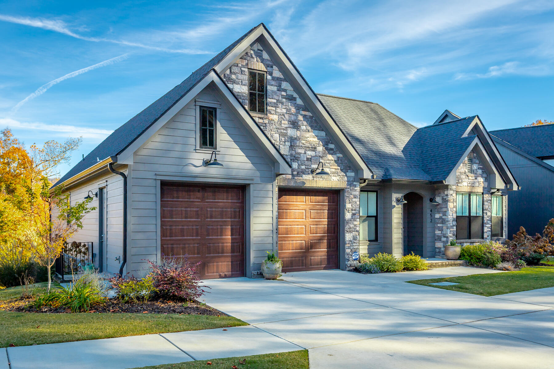 452 Sun Valley Road HD-15