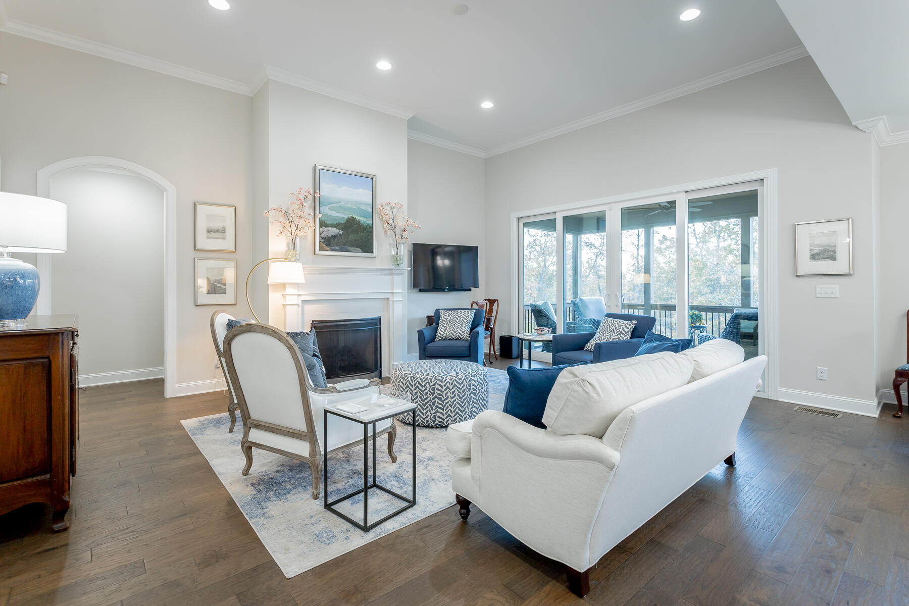 452 Sun Valley Road Chattanooga, TN 37419 - Photo 9 of 46 452 Sun Valley Road HD-38