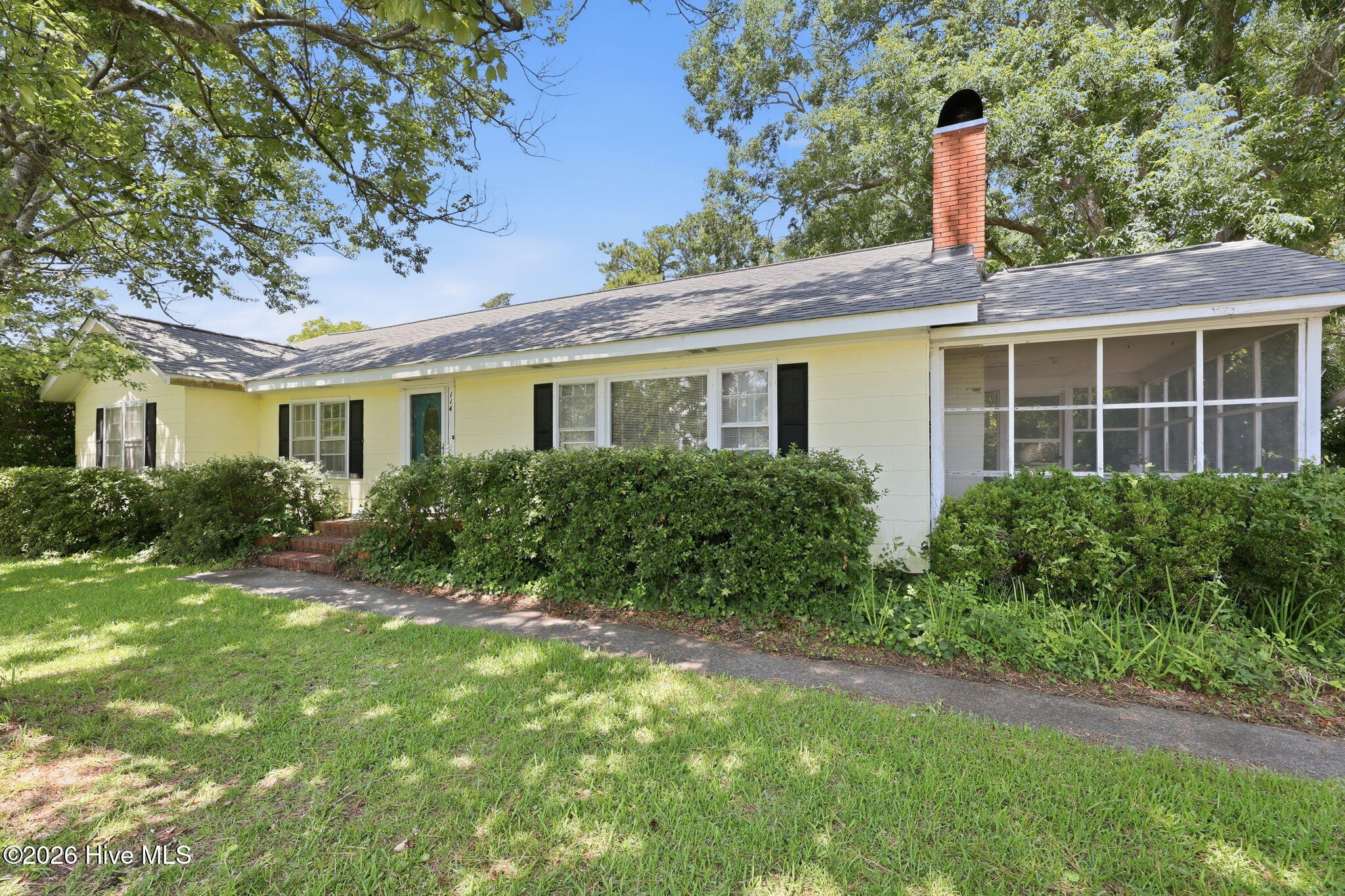 114 Marshallberg Road Smyrna, NC 28579 - Photo 2 of 50
