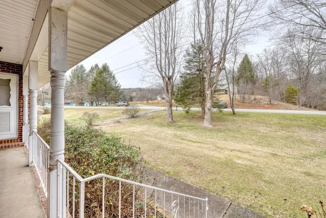 $375,000 | 6112 Byers Creek Road, Young Harris, GA 30582