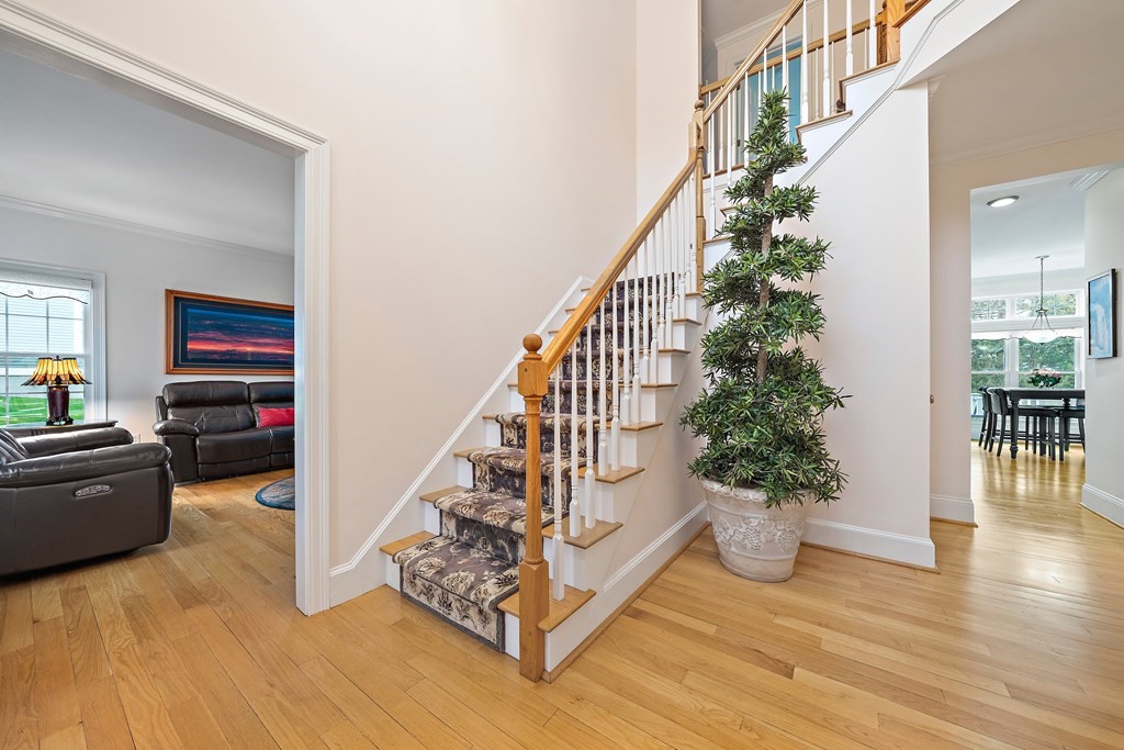 25 Franklin Street Canton, MA 02021 - Photo 3 of 42