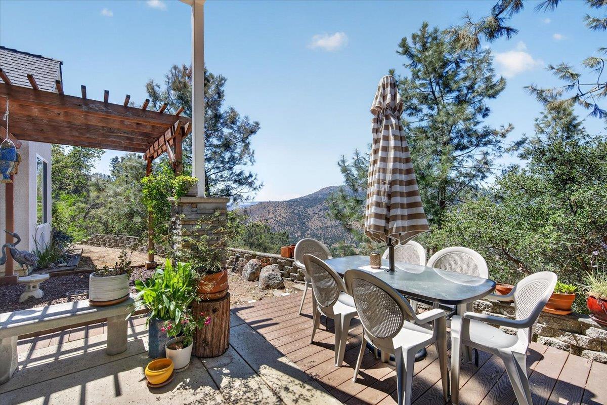 28945 Bonneyview Road Tollhouse, CA 93667 - Photo 3 of 54