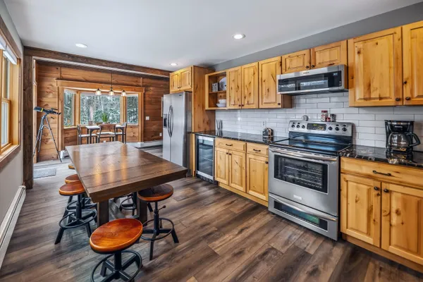 $579,000 | 68 Ellis Brook Road, West Dover, VT 05356