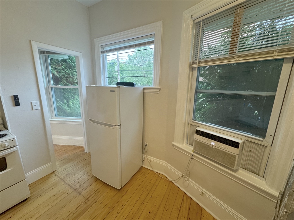 28 Academy Hill Road, Unit 1F Boston, MA 02135 - Photo 4 of 7