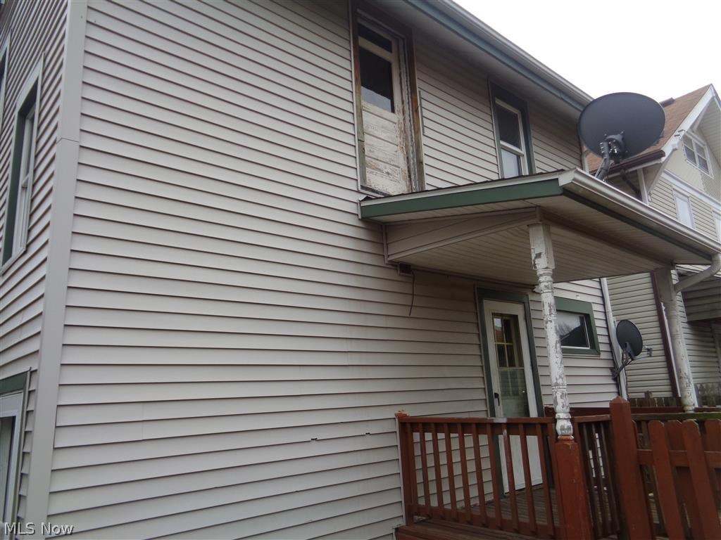 619 Columbus Avenue Northwest Canton, OH 44708 - Photo 3 of 12