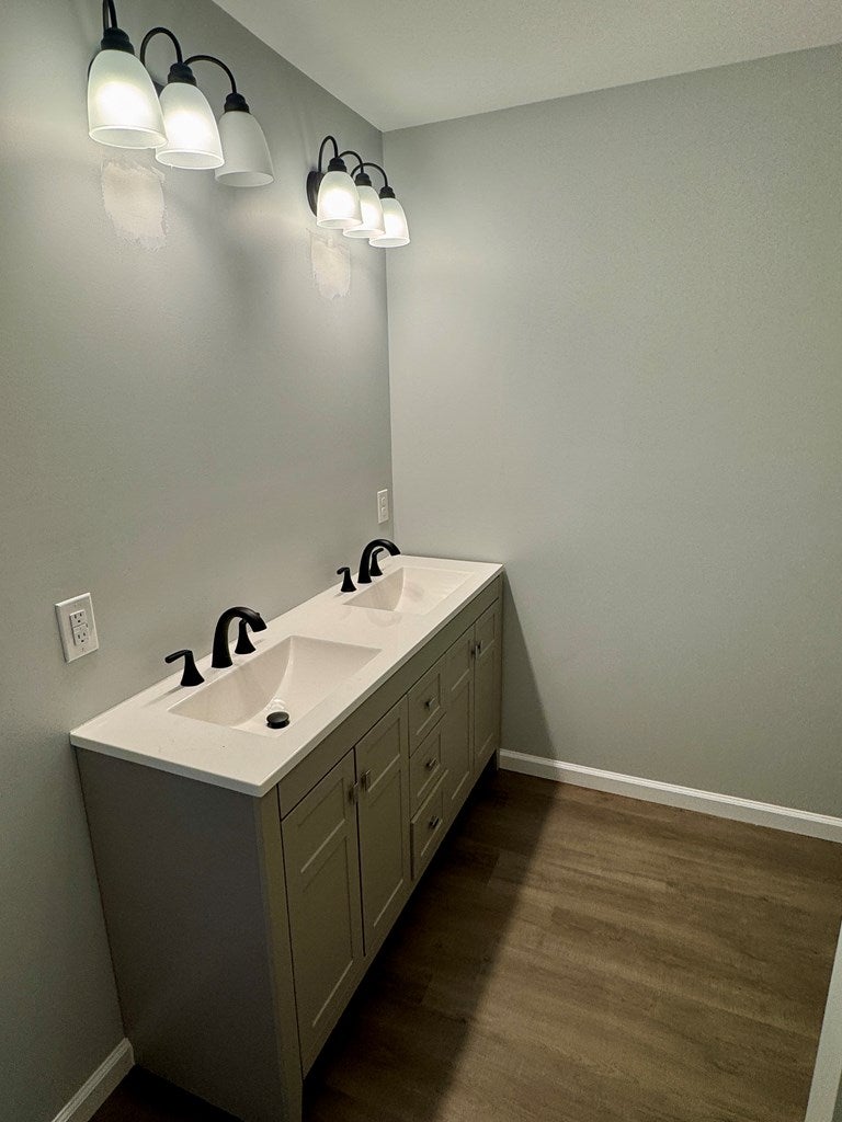 977 Cranberry Road Galax, VA 24333 - Photo 21 of 28 Gallery Image 21