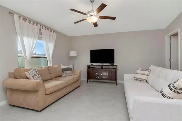 $2,650 | 11527 Sage Canyon Dr., Riverview, FL 33578