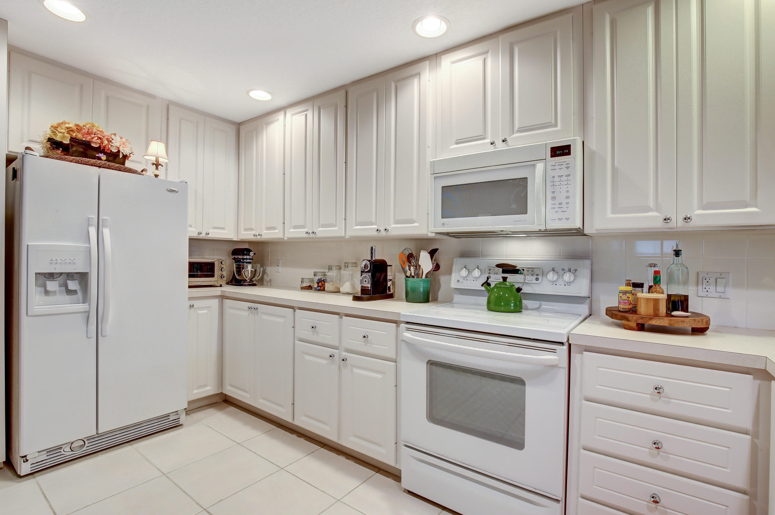 145 Rivinia Drive Jupiter, FL 33458 - Photo 6 of 21 145 Rivinia Dr Abacoa FL 33458-print-006