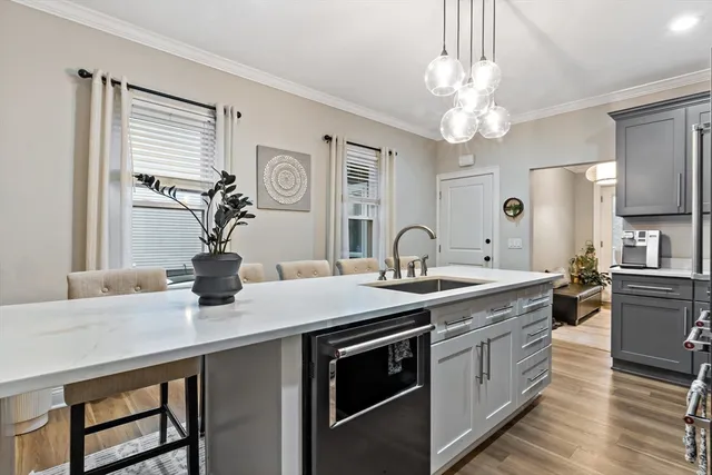 $899,900 | 24 Potter Street, Dartmouth, MA 02748