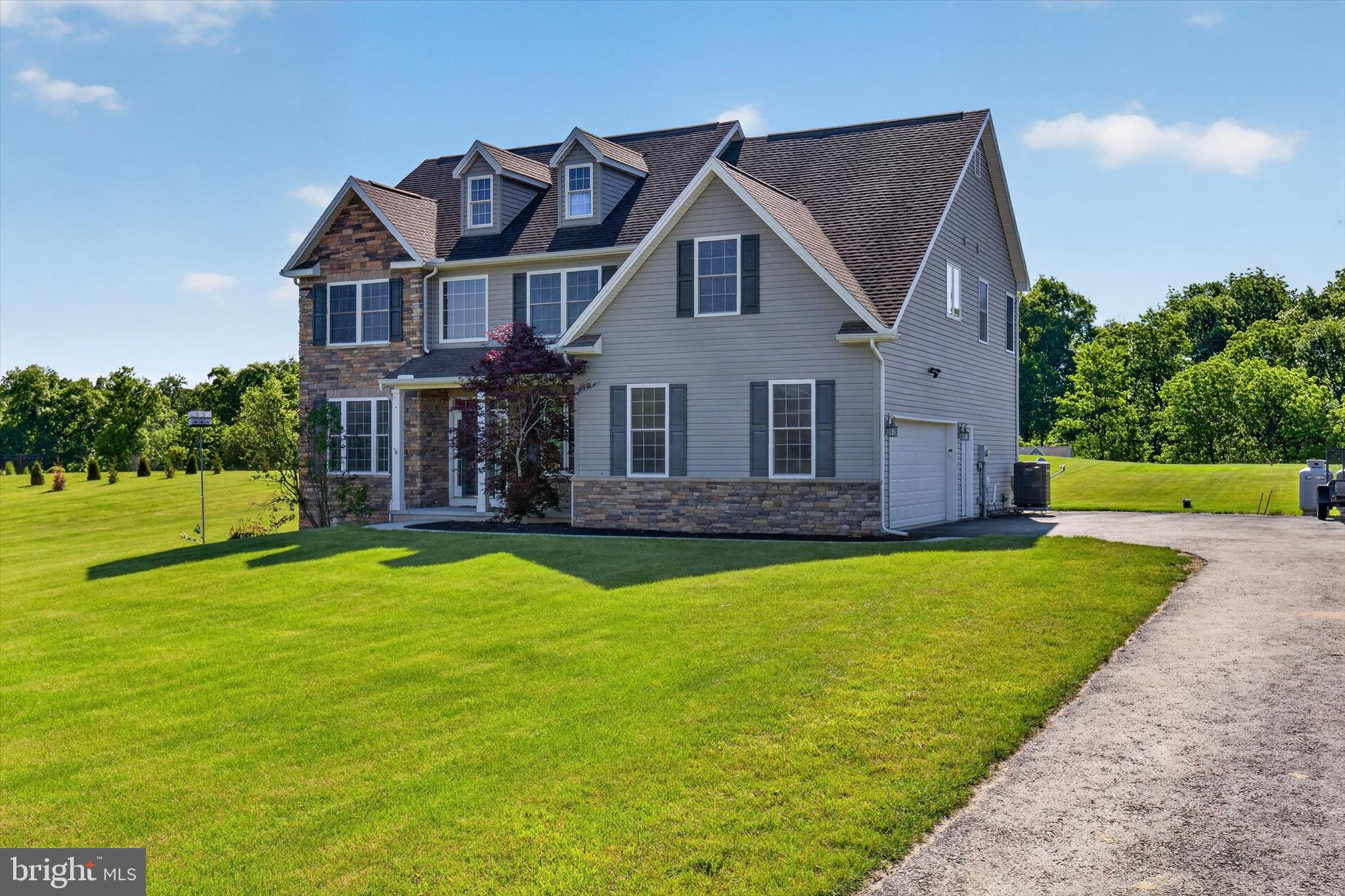 445 Capitol Hill Road Dillsburg, PA 17019 - Photo 3 of 49