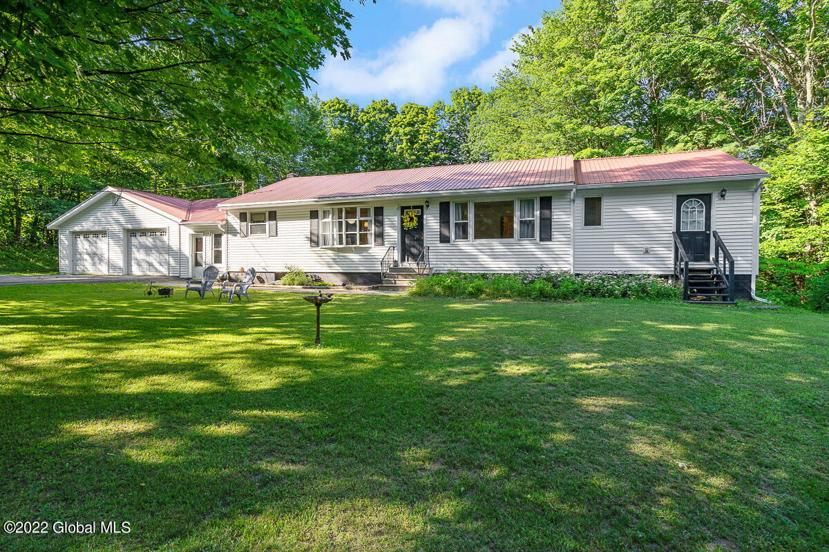 134 Tyrrell Road Mayfield, NY 12117 - Photo 3 of 55 134 Tyrrell Road Mayfield NY 004 MLS