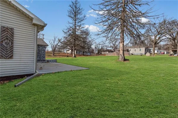 $170,000 | 514 West 3rd St Terrace, Carrollton, MO 64633