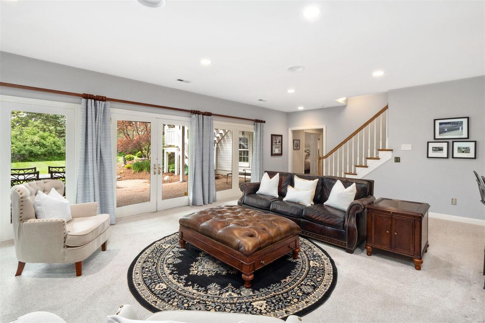 403 Rolling View Road Creve Coeur, MO 63141 - Photo 17 of 25 Gallery Image 17