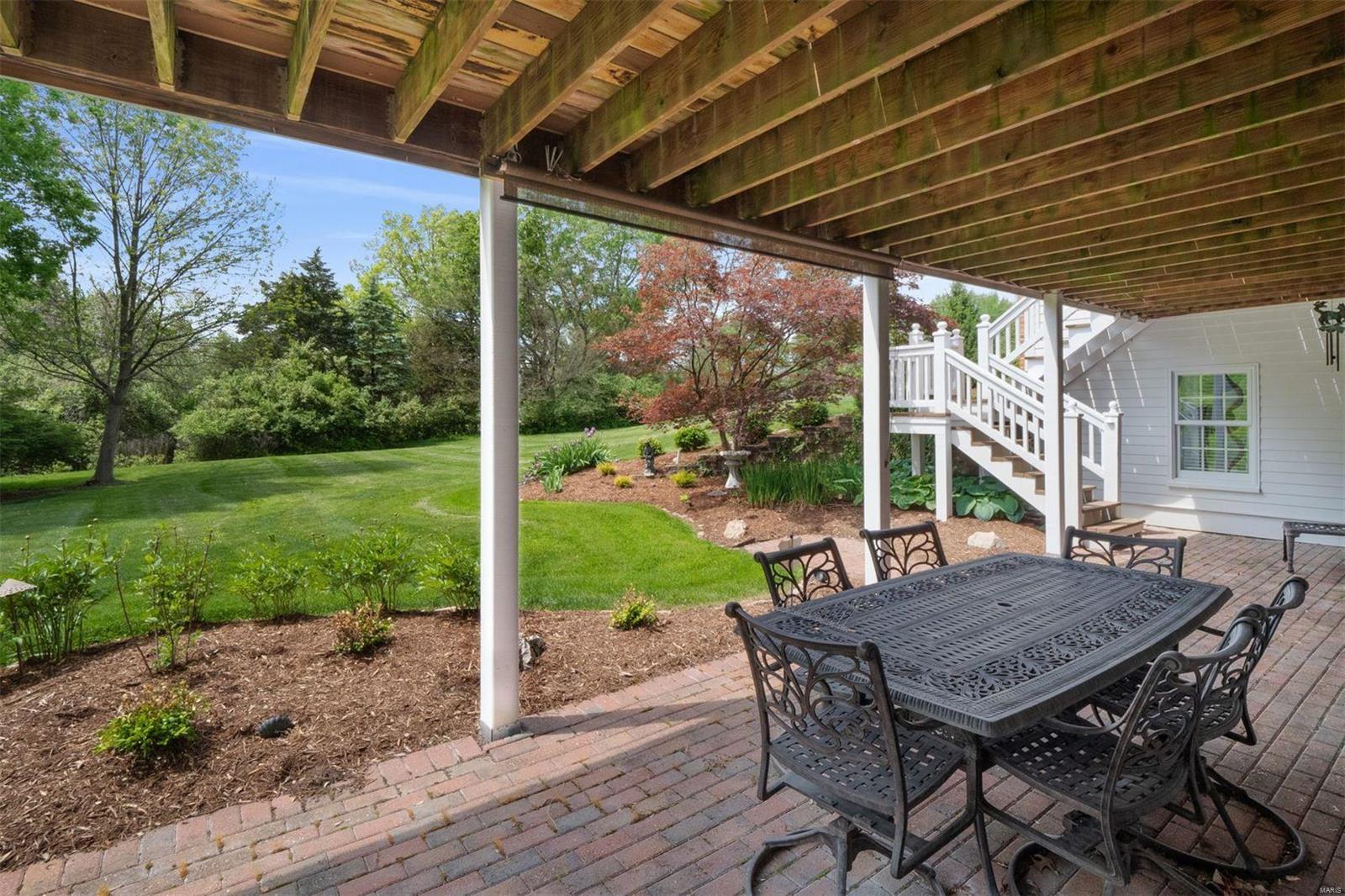 403 Rolling View Road Creve Coeur, MO 63141 - Photo 23 of 25 Gallery Image 23