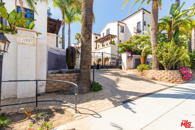 11937 Sunset Boulevard, Unit 12 Los Angeles, CA 90049 - Photo 24 of 27