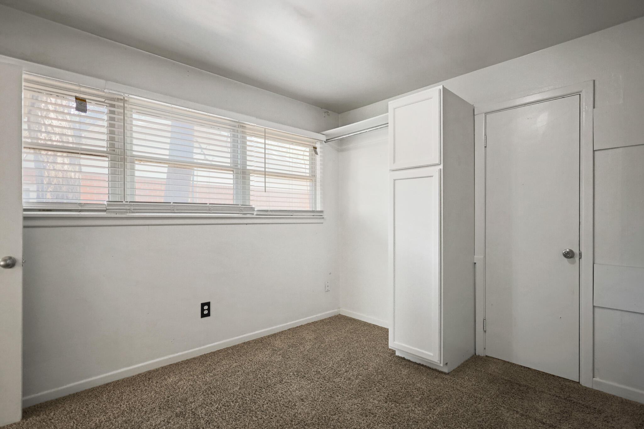 2826 58th Street Lubbock, TX 79413 - Photo 27 of 57 IMG_9004