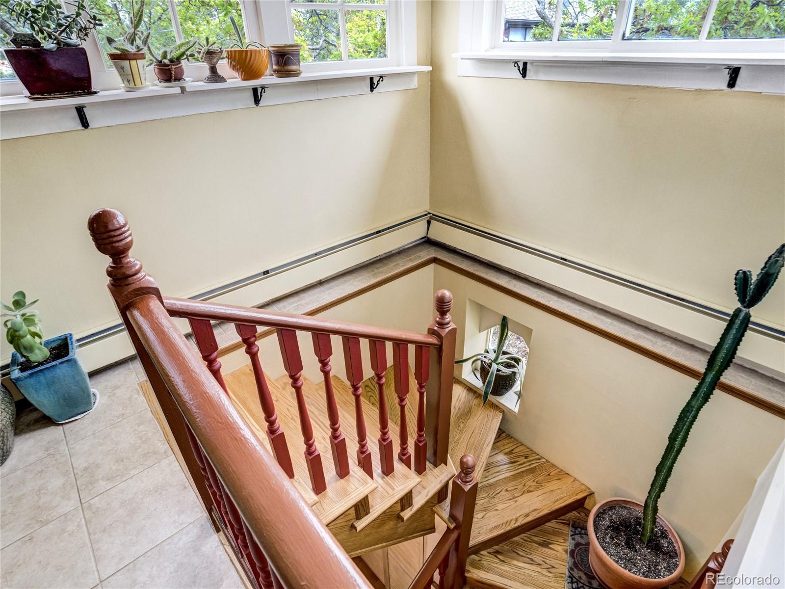 902 High Road Manitou Springs, CO 80829 - Photo 13 of 32