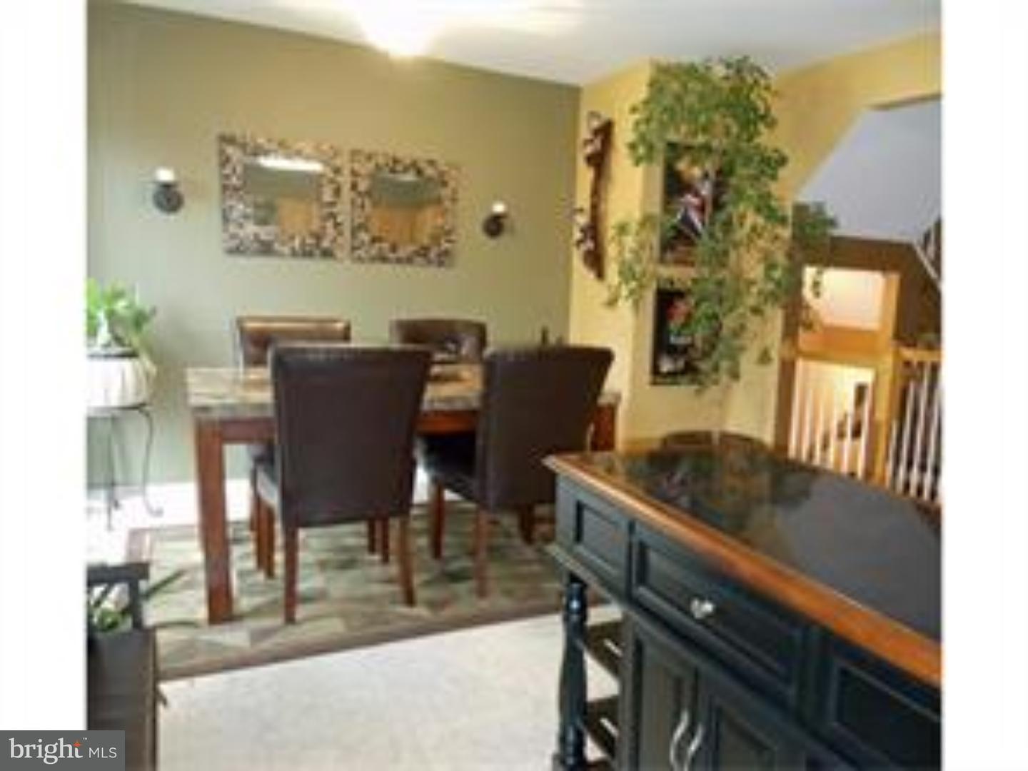 1801 Orchard View Road Reading, PA 19606 - Photo 10 of 23 Dining Room
